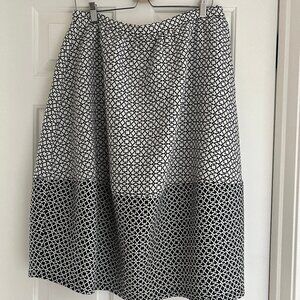 Topshop Size 12 Black and White Skirt